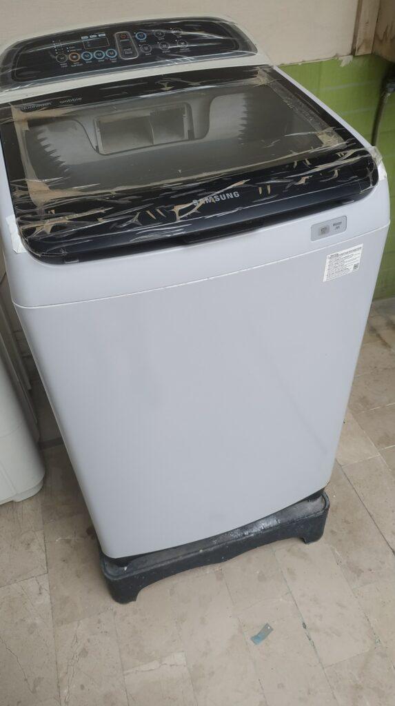 A picture of a Samsung automatic washing machine